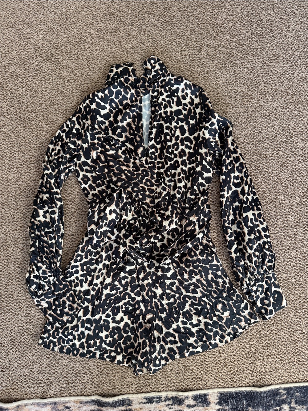 Anthropologie long sleeve romper - Picture 4 of 8
